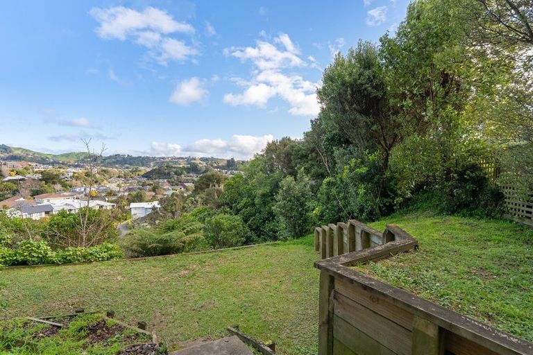 Photo of property in 60 Molyneux Close, Whitby, Porirua, 5024