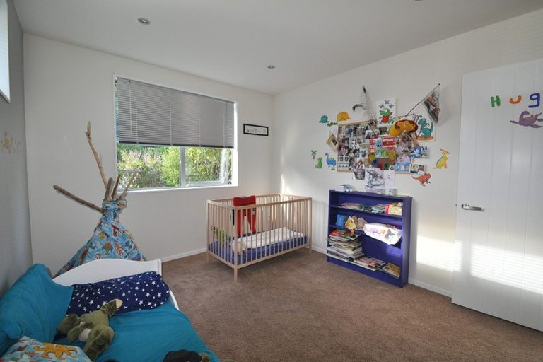 Photo of property in 79 Percy Dyett Drive, Karori, Wellington, 6012