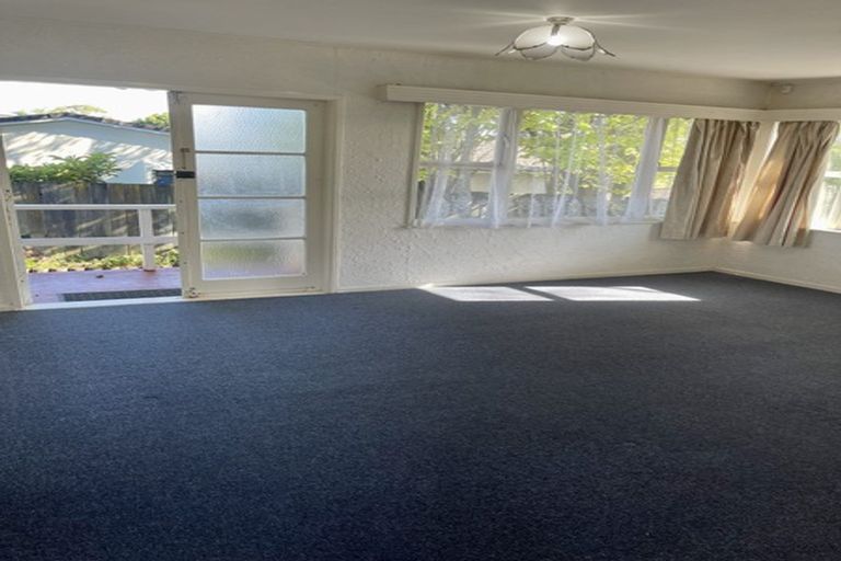 Photo of property in 2/16 Parker Avenue, New Lynn, Auckland, 0600