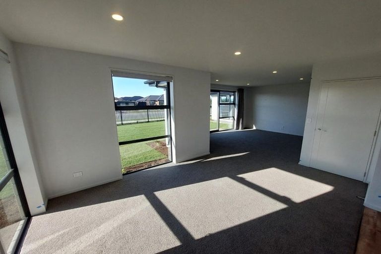 Photo of property in 5 Florey Lane, Rolleston, 7614