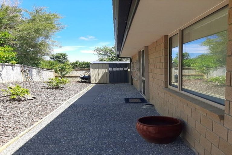 Photo of property in 4 Parkdale Close, Snells Beach, 0920