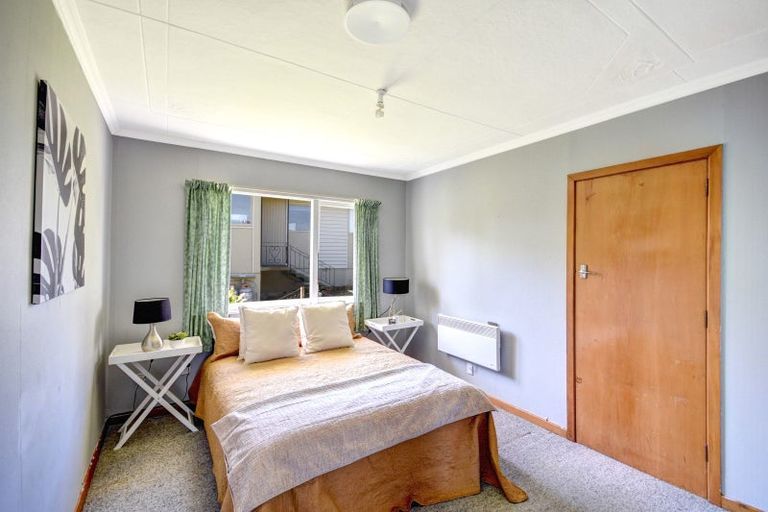 Photo of property in 51 Hocken Street, Kenmure, Dunedin, 9011