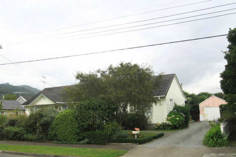 Photo of property in 21 Mccurdy Street, Elderslea, Upper Hutt, 5018