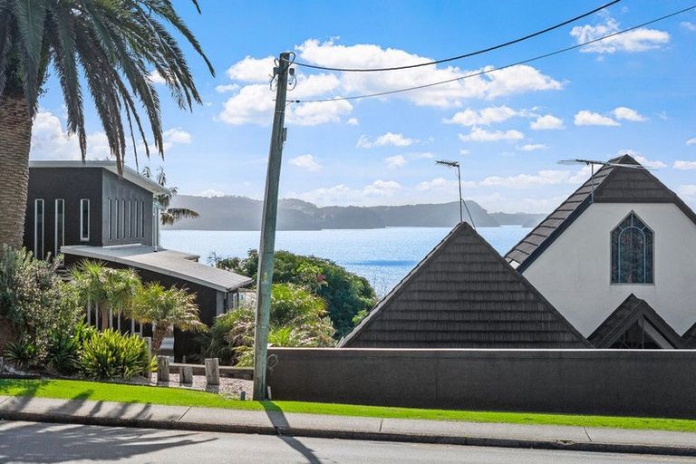 Photo of property in 45 Vipond Road, Stanmore Bay, Whangaparaoa, 0932