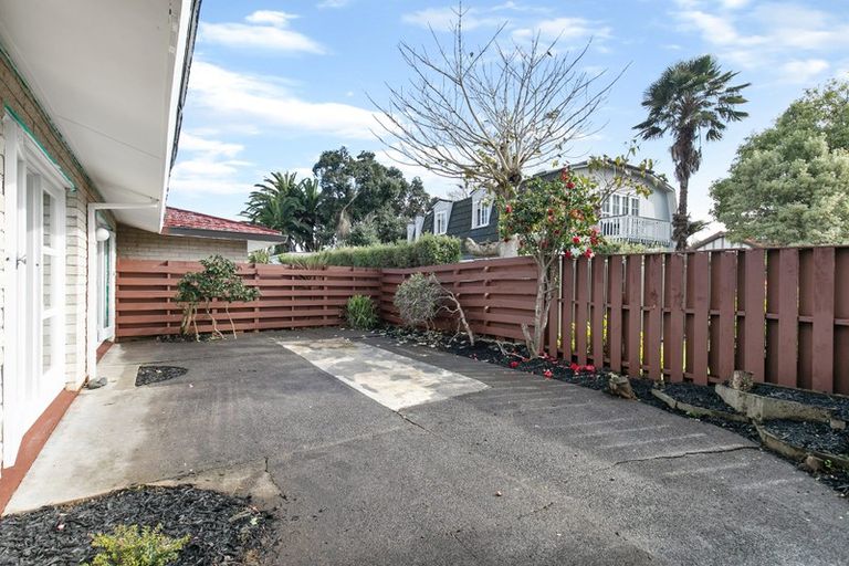 Photo of property in 4/24 Central Avenue, Papatoetoe, Auckland, 2025
