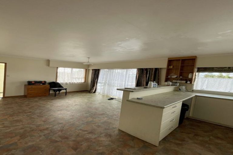 Photo of property in 203 Marsden Point Road, Ruakaka, 0116