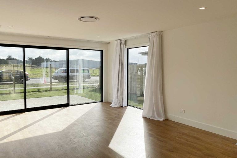 Photo of property in 46 Blakes Road, Belfast, Christchurch, 8051