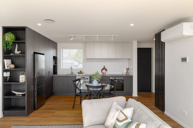 Photo of property in 2/71 Edinburgh Street, Spreydon, Christchurch, 8024