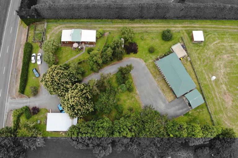 Photo of property in 495 Arapaepae Road, Ohau, Levin, 5570