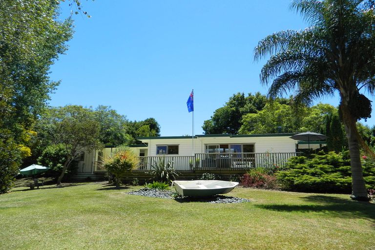Photo of property in 10 Mission Road, Kerikeri, 0230