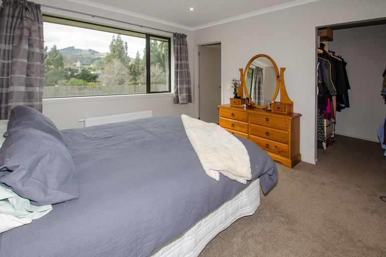 Photo of property in 59 Grandvista Drive, Green Island, Dunedin, 9018