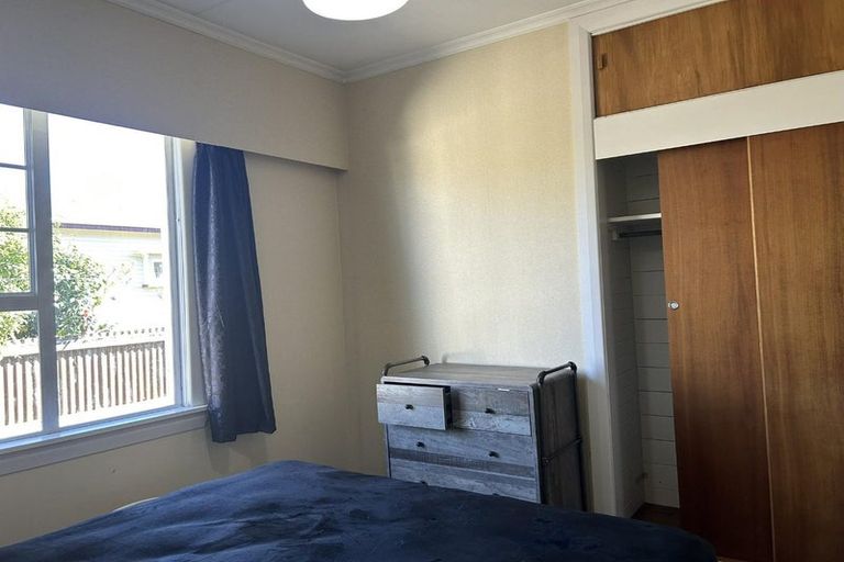 Photo of property in 3 Miro Street, Karoro, Greymouth, 7805