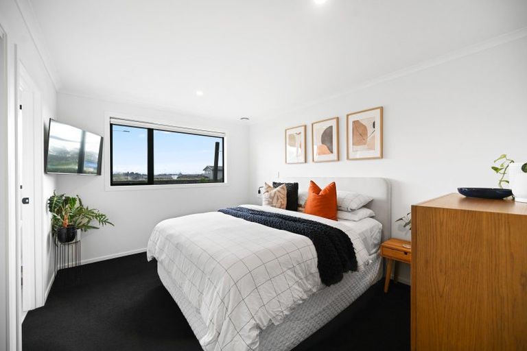 Photo of property in 8 Pragma Rise, Rototuna North, Hamilton, 3210