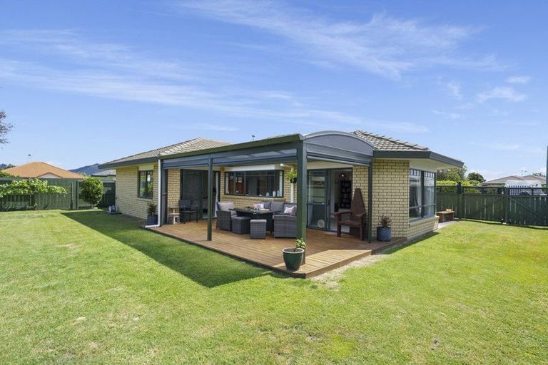 Photo of property in 40 Ocean Crest, Papamoa Beach, Papamoa, 3118