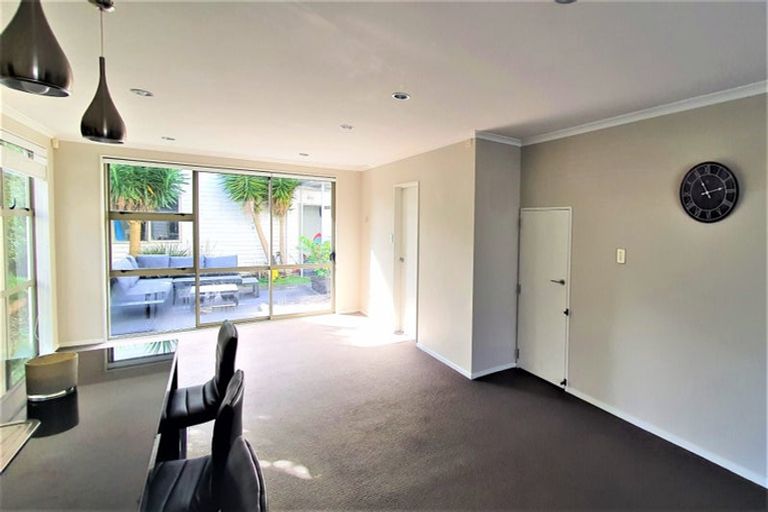 Photo of property in 63 Bruce Pulman Drive, Takanini, 2112