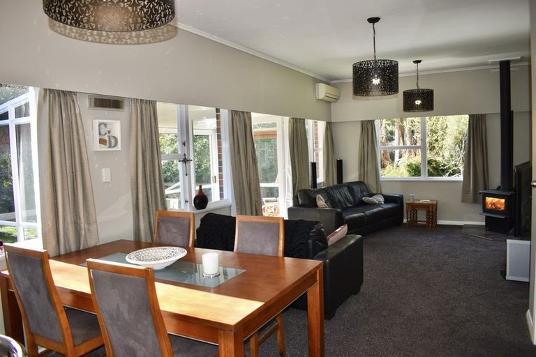 Photo of property in 14b Hariata Street, Otaki, 5512