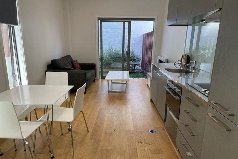 Photo of property in 1/8g Wigan Street, Te Aro, Wellington, 6011