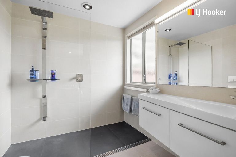 Photo of property in 6 Fenty Place, Mosgiel, 9024