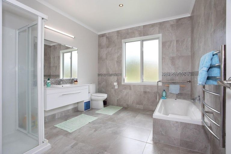 Photo of property in 28 Homelands Avenue, Feilding, 4702