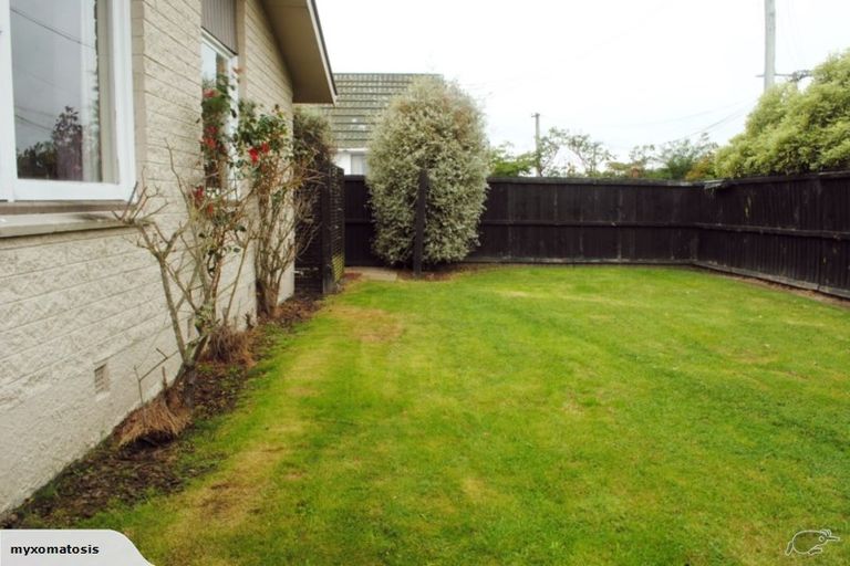 Photo of property in 1/7 Radnor Street, St Albans, Christchurch, 8014