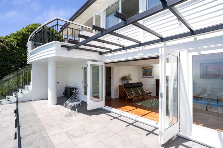 Photo of property in 14 Whitewash Head Road, Scarborough, Christchurch, 8081
