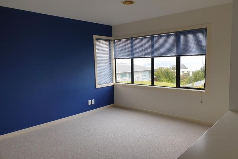 Photo of property in 7 Imran Terrace, Khandallah, Wellington, 6035