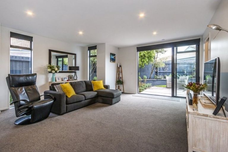 Photo of property in 25c Roxburgh Street, Sydenham, Christchurch, 8023