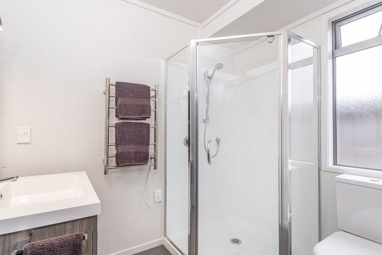 Photo of property in 8b Cook Drive, Whitianga, 3510