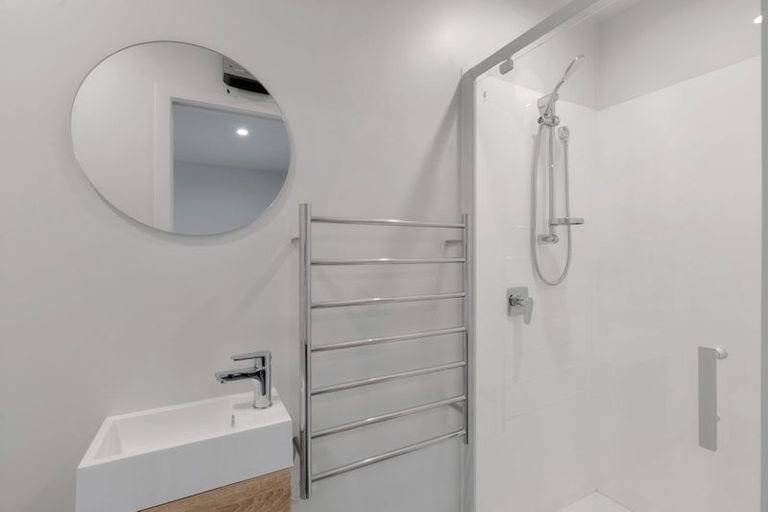 Photo of property in 10/9 Grove Road, Addington, Christchurch, 8024