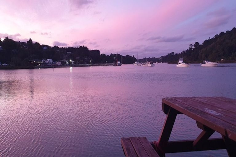 Photo of property in 2 Duck Creek Road, Stillwater, Silverdale, 0993