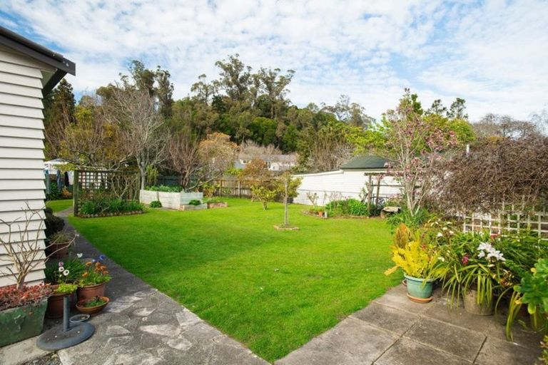 Photo of property in 17 Kingsley Street, Whataupoko, Gisborne, 4010