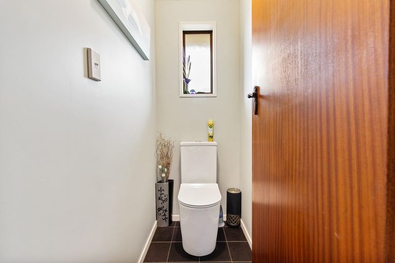 Photo of property in 140 High Street, Waimate, 7924