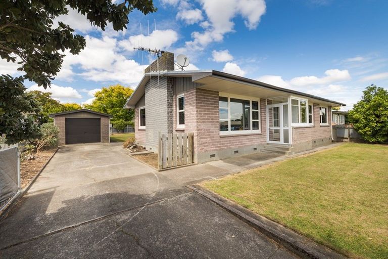 Photo of property in 20 Holdsworth Avenue, Milson, Palmerston North, 4414