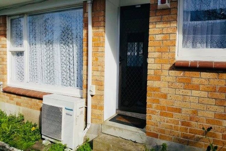 Photo of property in 5/43 Victoria Road, Papatoetoe, Auckland, 2025