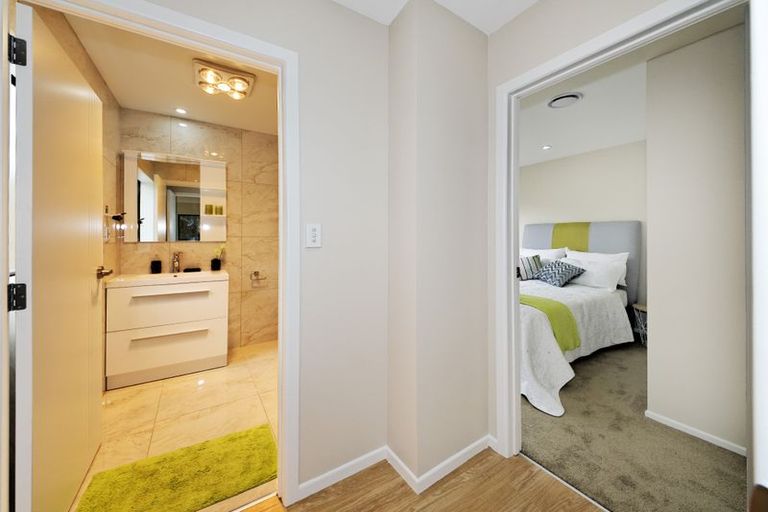 Photo of property in 421 West Coast Road, Glen Eden, Auckland, 0602