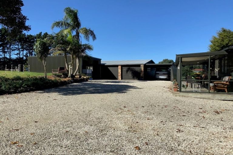 Photo of property in 167 Wymer Road, Glenbrook, Waiuku, 2681