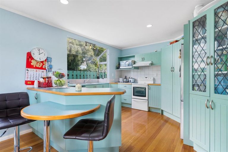 Photo of property in 67a Robinson Avenue, Holdens Bay, Rotorua, 3010