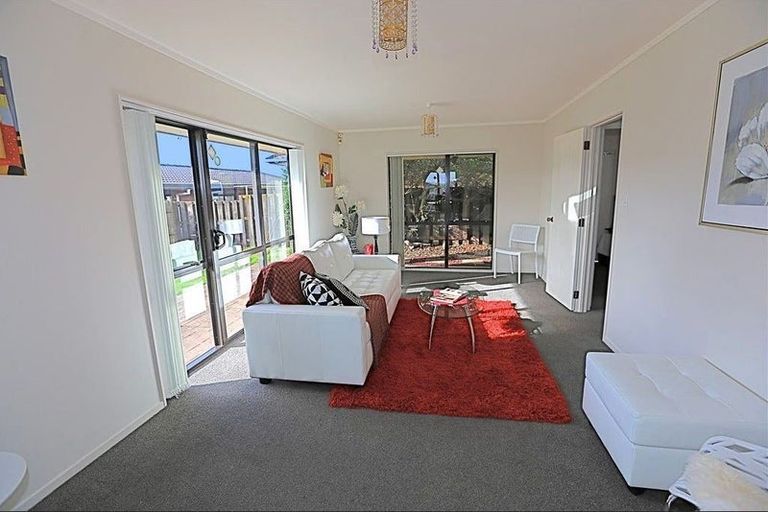 Photo of property in 3/133 Whitford Road, Somerville, Auckland, 2014