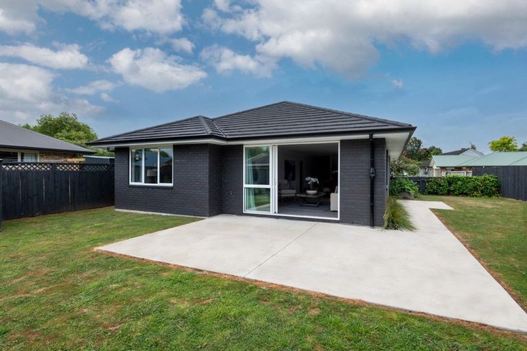 Photo of property in 6 Elizabeth Street, Cambridge, 3434