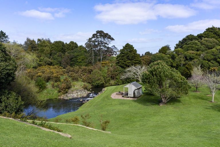 Photo of property in 94 Fitzpatrick Road, Brookby, Manurewa, 2576