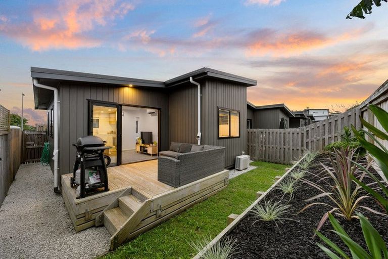 Photo of property in 7 Patrick Rice Drive, Swanson, Auckland, 0614