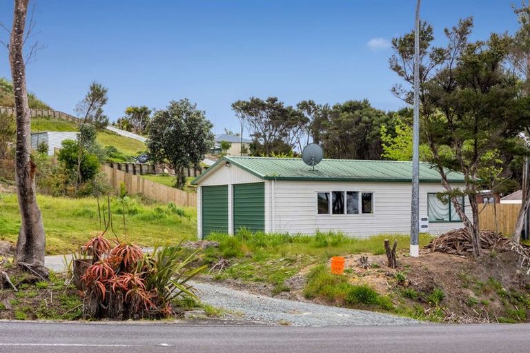 Photo of property in 119 Cable Bay Block Road, Cable Bay, 0420