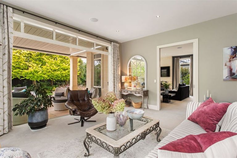 Photo of property in 47 Waiwetu Street, Fendalton, Christchurch, 8052