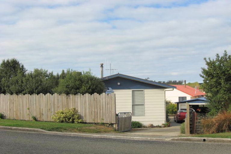 Photo of property in 26 Gordon Street, Weston, Oamaru, 9401