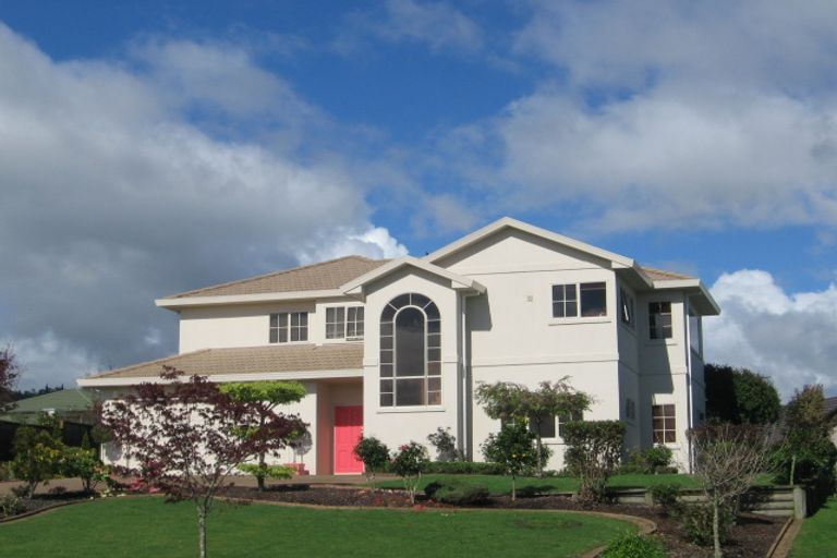 Photo of property in 35 Stanley Drive, Lynmore, Rotorua, 3010