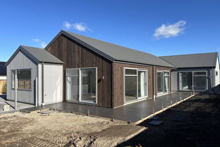 Photo of property in 25 Gemstone Place, Rolleston, 7615