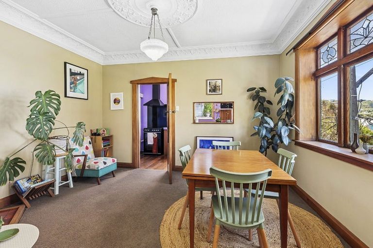 Photo of property in 111 Eden Street, Island Bay, Wellington, 6023