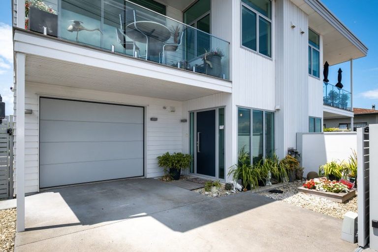 Photo of property in 82b Meeanee Quay, Westshore, Napier, 4110