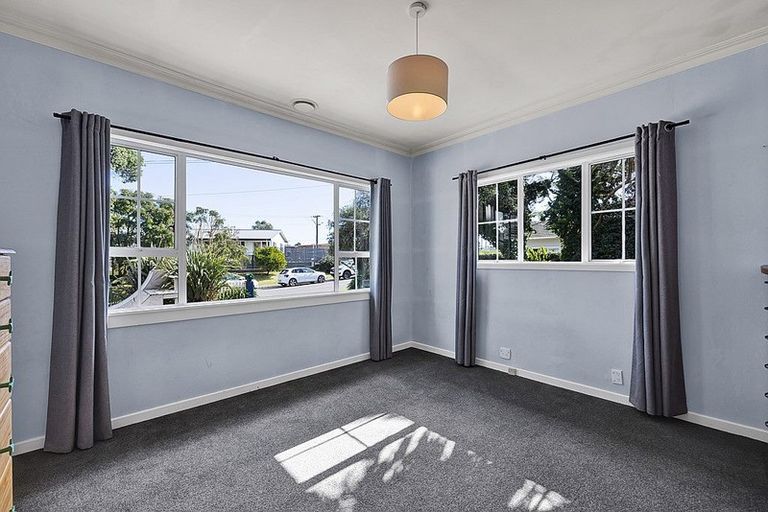 Photo of property in 7 Raiomiti Street, Fitzroy, New Plymouth, 4312