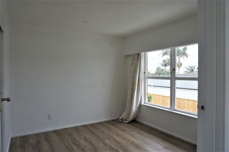 Photo of property in 1/175 Victoria Road, Devonport, Auckland, 0624